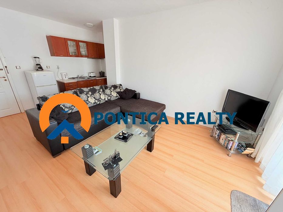 Продава се Двустаен апартамент в к.к. Слънчев бряг - 54 кв.м за 834 €/кв.м - Снимка #1