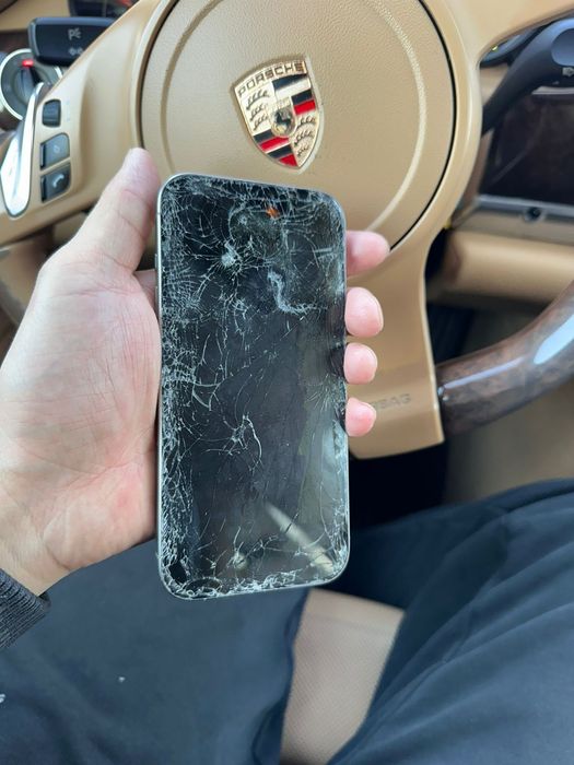 IPhone 15 pro 256 на запчасти