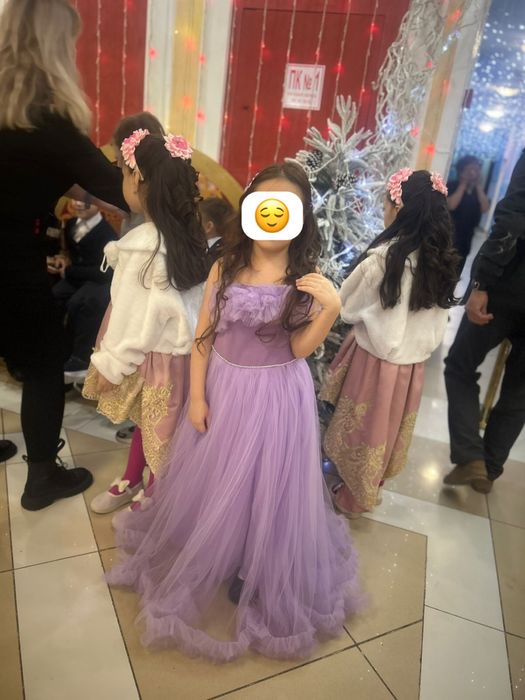 Продаю платье на девочку