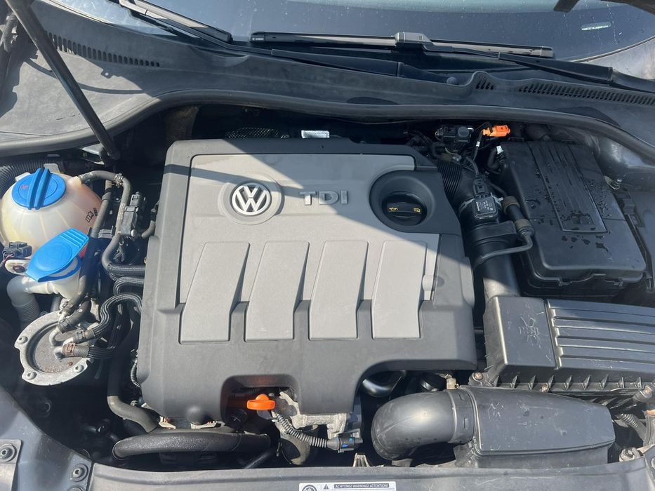 VW GoLF 6 1.6 105 кс Команреал 2010 g Код на мотора CAY