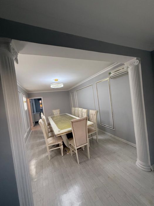 Стол  со стульями