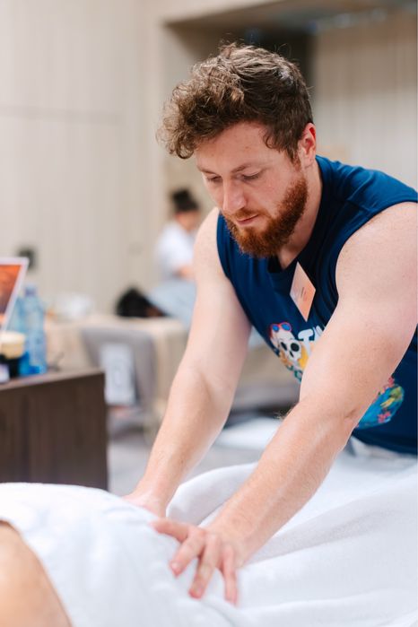 Masaj relaxare ,decontracturant-muscular,anticelulitic,sportiv.