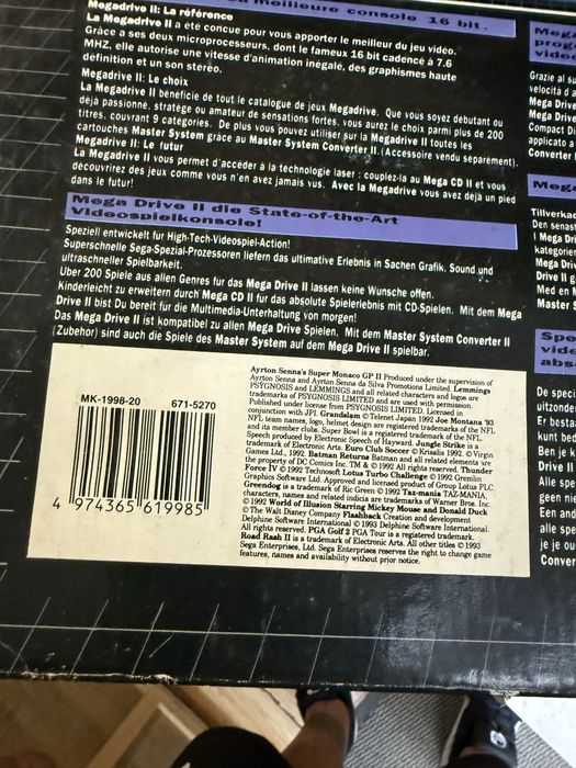 стара игрова конзола сега мега драйв 2
