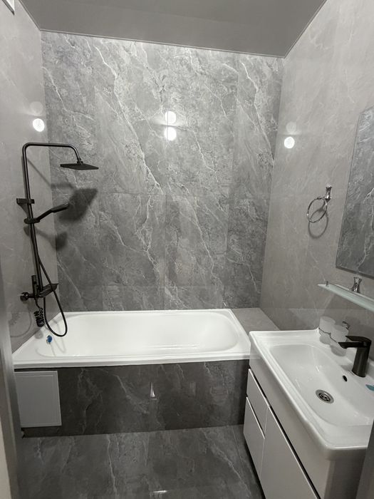 Продаю квартиру в новостройке на Карасу 6