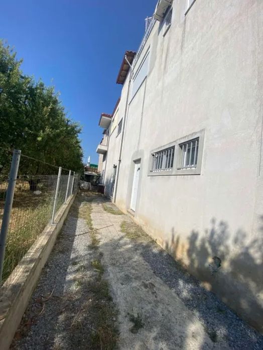 ПРОДАВА ! Самостоятелна къща в Паралия Офринио