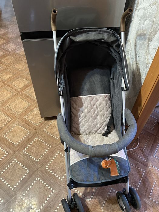 Срочно продам каляску за 5000тг