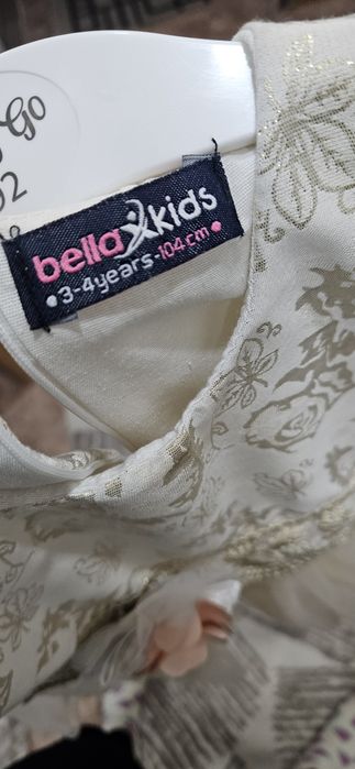 Продам платье на девочку