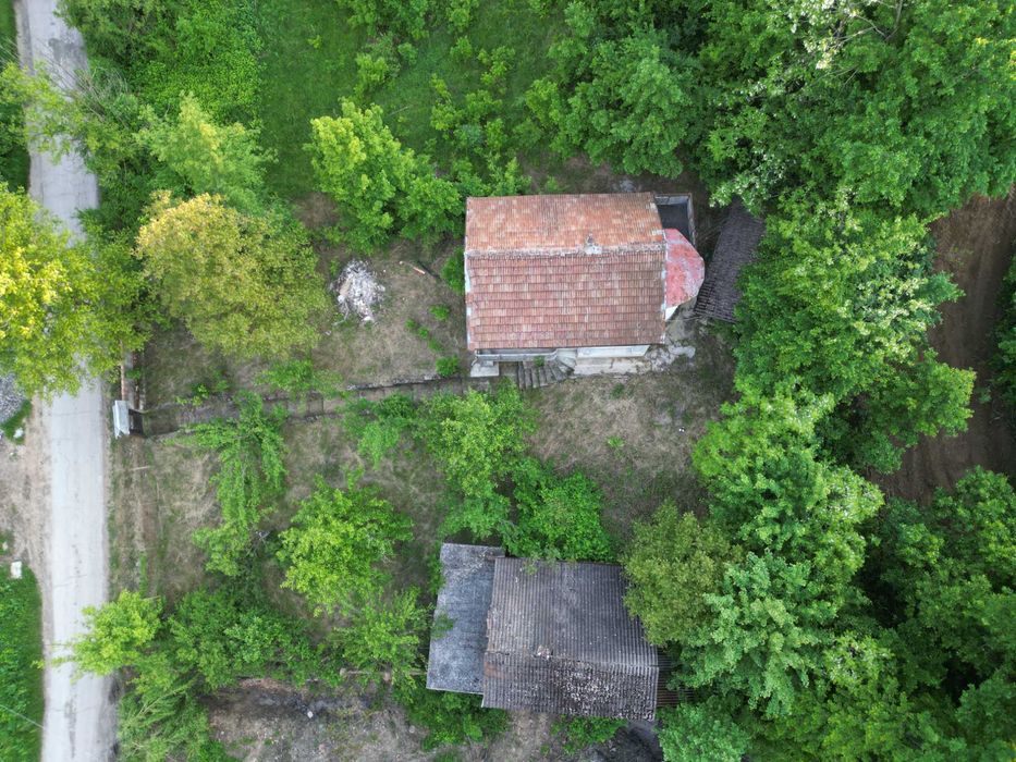 Продава къща с.Гледаци Община Габрово