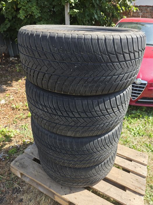 285/45/21 BRIDGESTONE 4бр