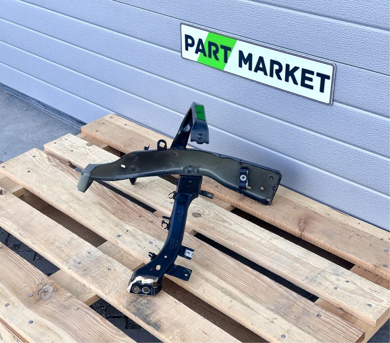 Метални стойки AUDI A8 D5 4N0821259D 4N0821135B 4N0821131J