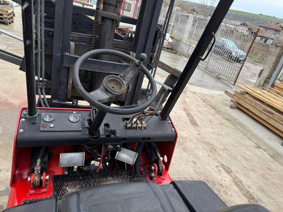 Рециклиран дизелов мотокар 2.5Т с РОТАТОР