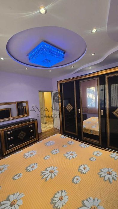 Продава се Двустаен апартамент в Пловдив, Изгрев - 75 кв.м за 1048 €/кв.м - Снимка #10