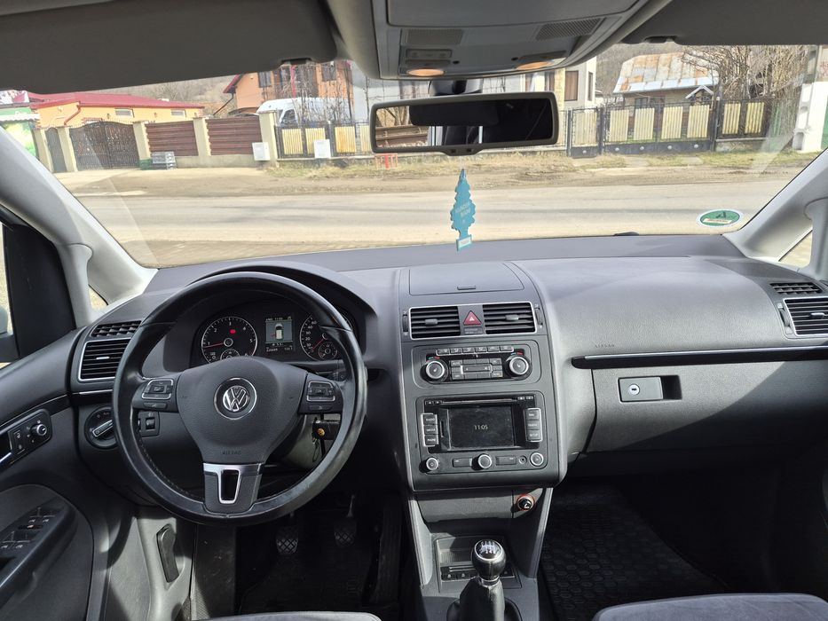 Volkswagen Touran 1.6 tdi