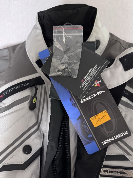 Чисто ново мото яке Richa