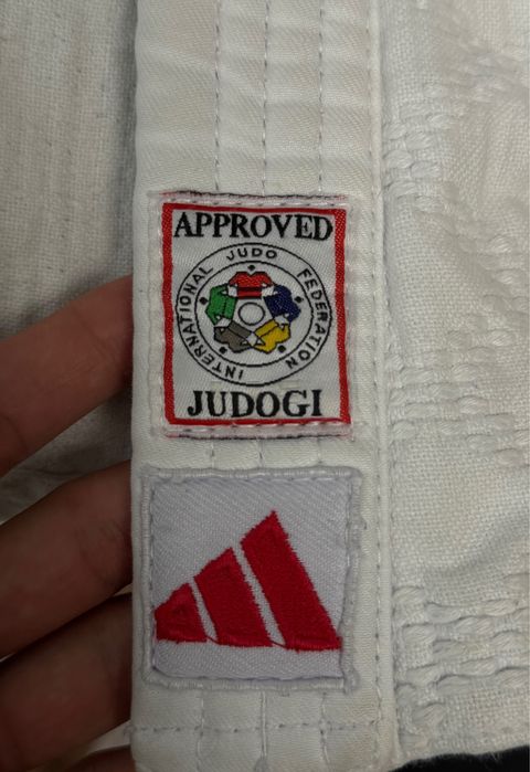 Продам кимоно .Вид спорта дзюдо .