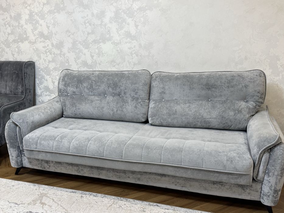 Диван продам срочно