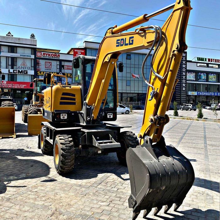 Колёсный Экскаватор SDLG E765F 0,21 м³. Навоий