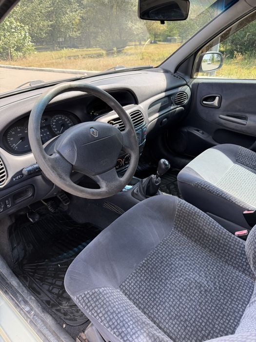 Renault megane 1.6 benzina + gpl