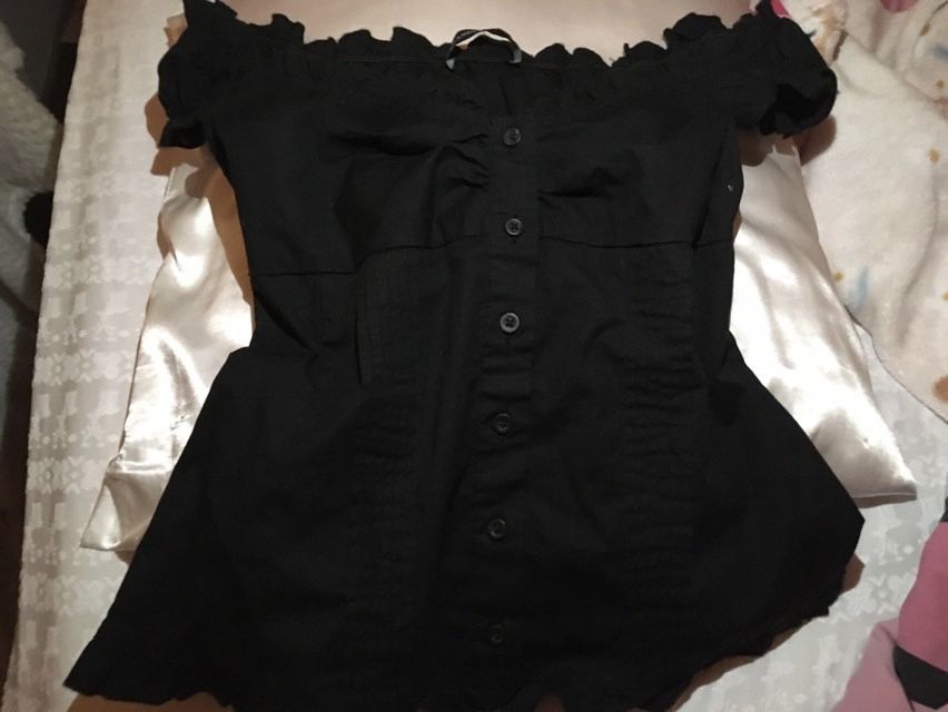 brandy melville блузи / потници