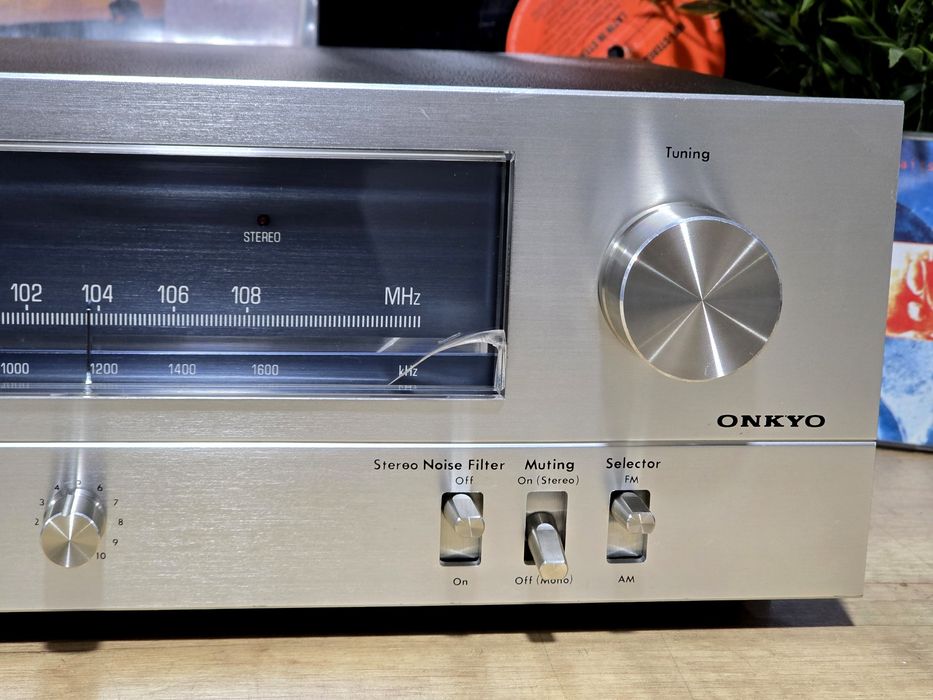 Radio tuner ONKYO T-5000, stereo hifi vintage ,argintiu