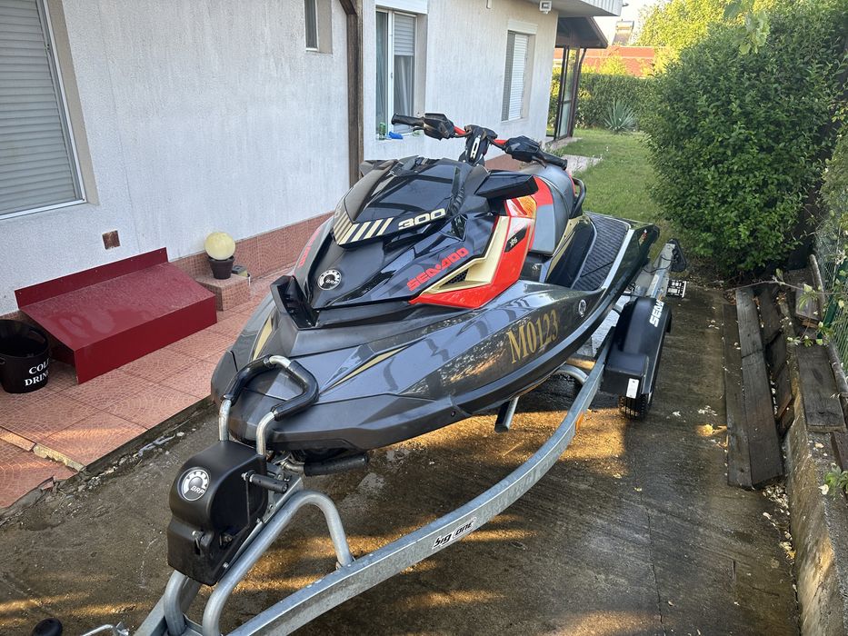 Sea-Doo RXP-X300RS