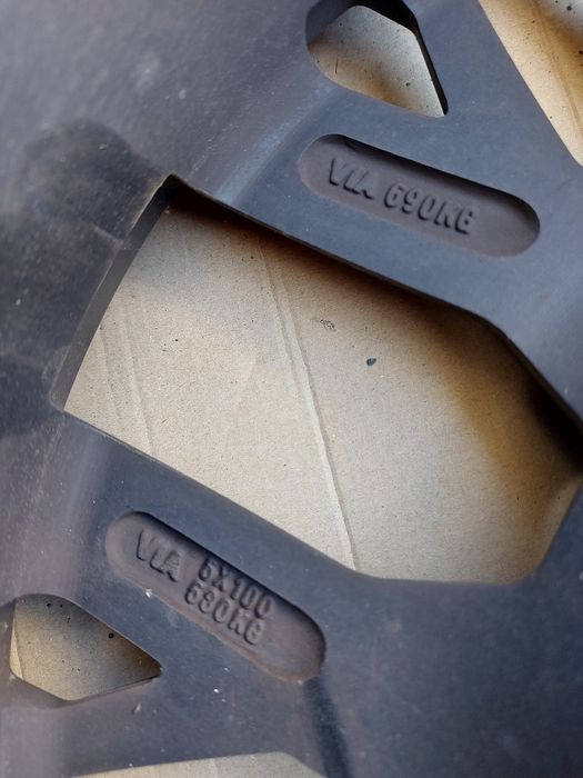 Vand 3 jante momo 16"