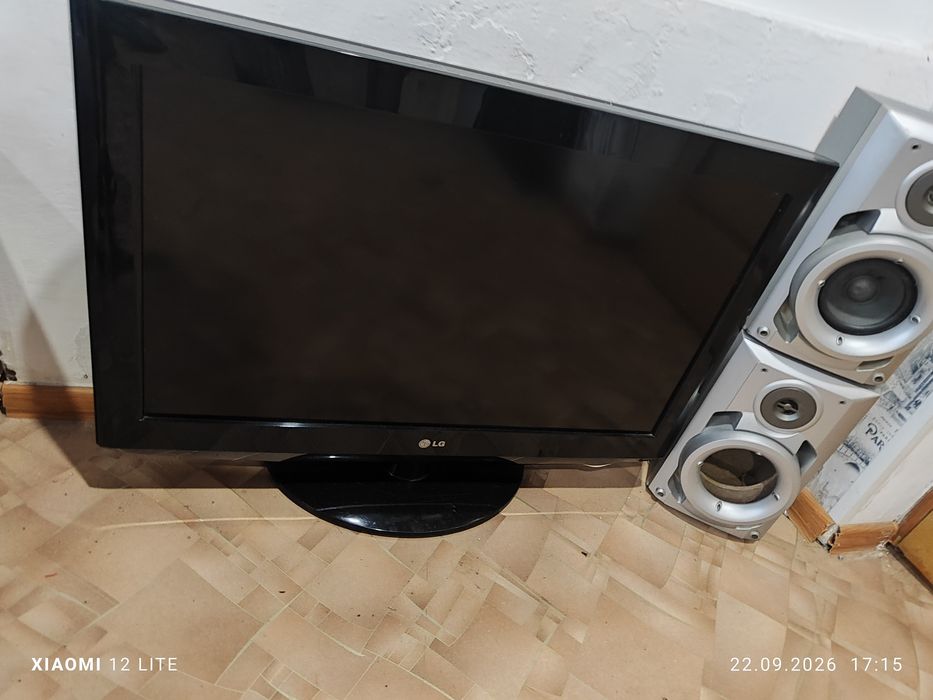Продам телевизор