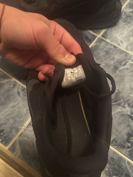 Обувки на nike