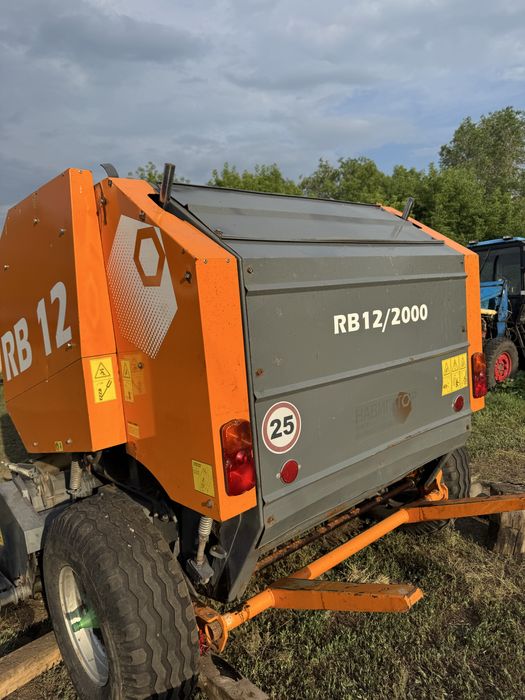 Продам пресс подборщик RB-12