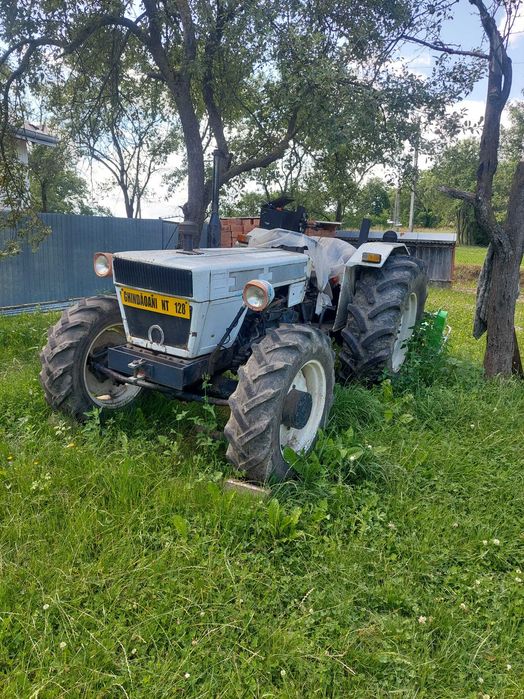 Vând tractor Lamborghini 80 cp.