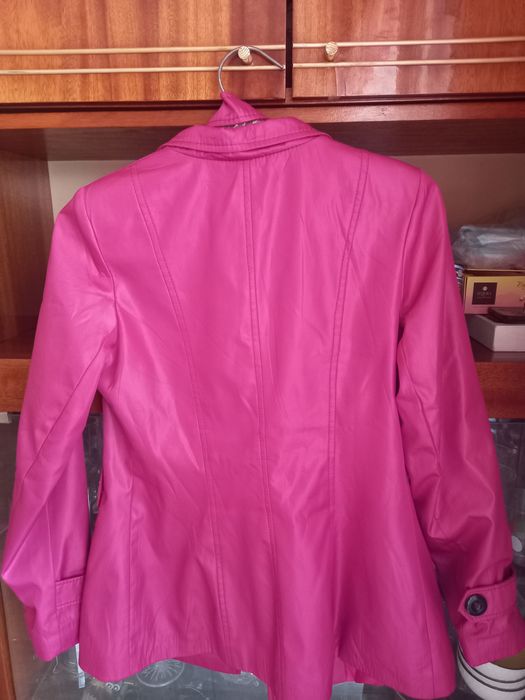 Ветровки в хорошем состоянии