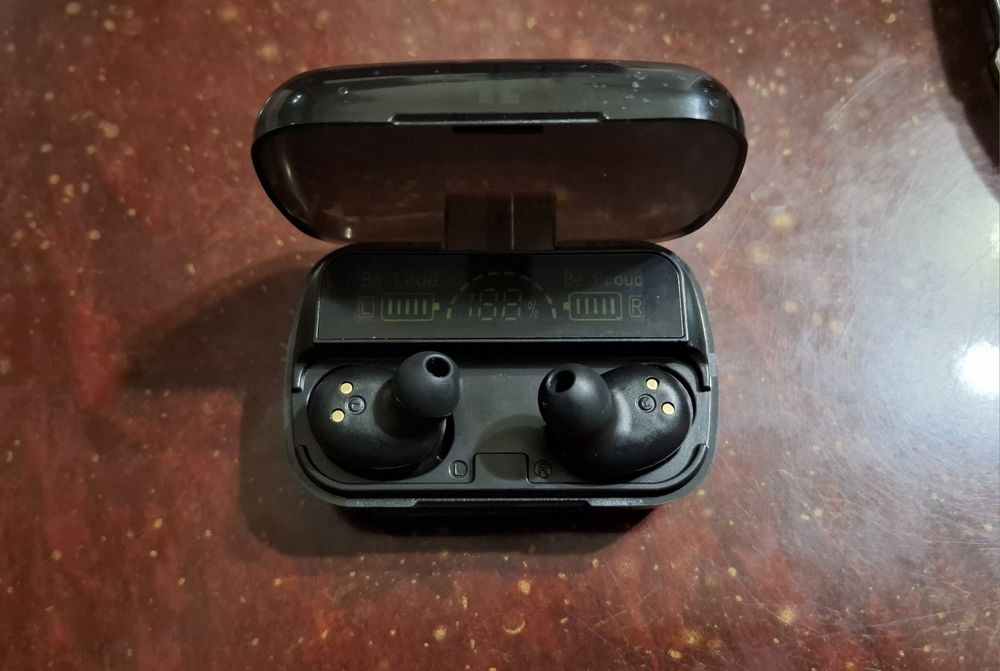 Casti Bluetooth Wireless