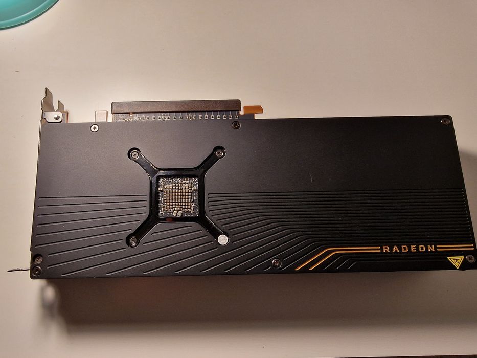 Placa video AMD Radeon RX 5700 XT 50th Anniversary