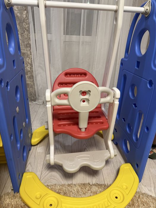 Детский комплекс , горка и качеля
