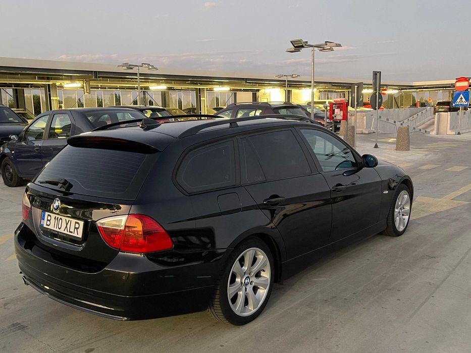 BMW Seria 3 / E91 / N47 / 318 Diesel 143CP 2008/9 Manual, Navi,Fiscal