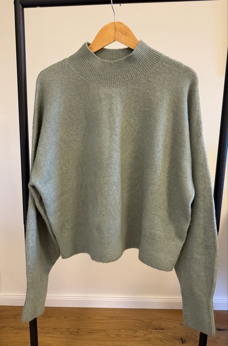 &Other stories оувърсайз пуловер