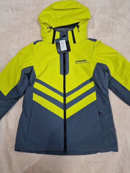 Горнолыжный костюм