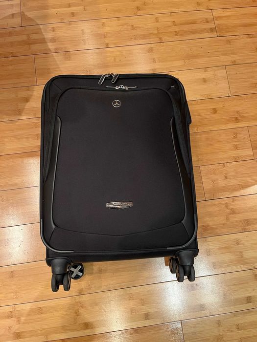 Valiză Mercedes-Benz X-Blade, concepută de Samsonite (Original)