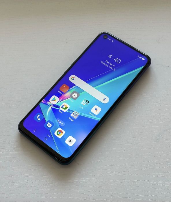 Cu husa oppo A72 de 128 gb si liber de retea