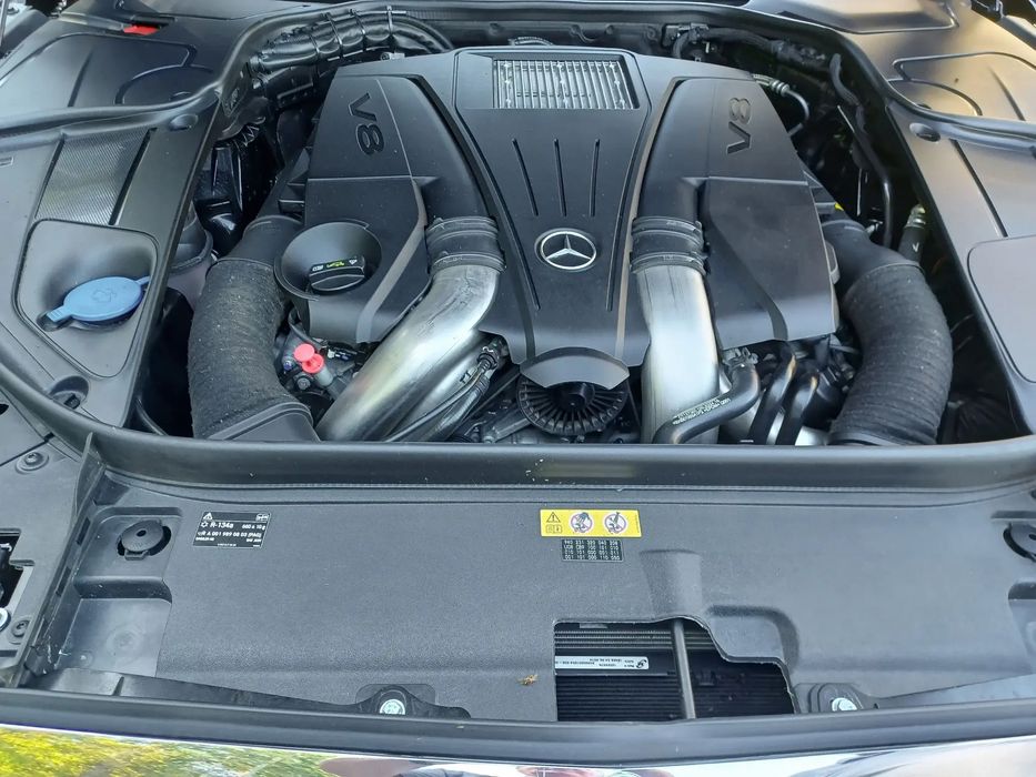 на части Mercedes W222 S550