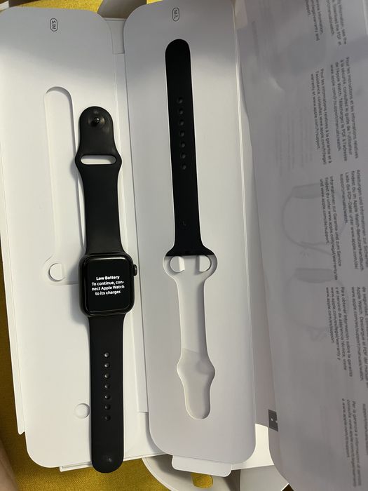 Рабочие Apple Watch 5, 40 мм