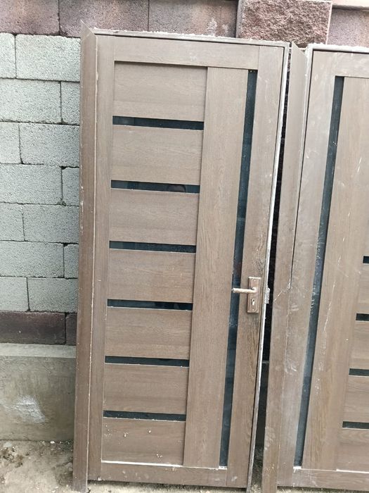 Срочно продам межкомнатные двери