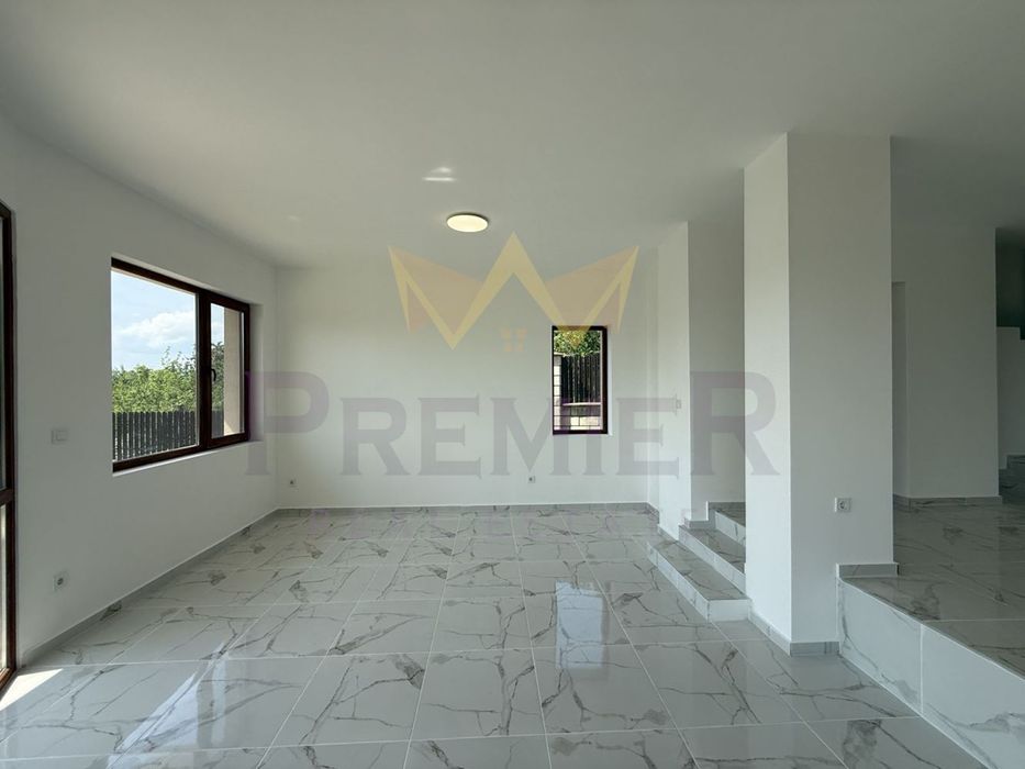 Продава се Къща в с. Оброчище, Област Добрич - 165 кв.м за 1394 €/кв.м - Снимка #4