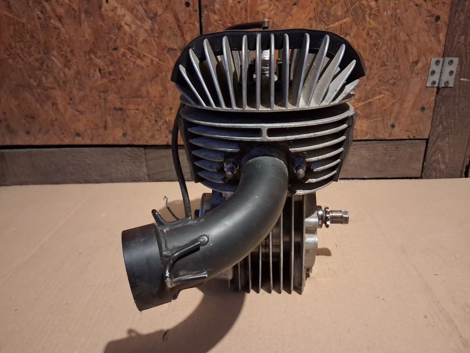 Motor kart Yamaha KT100