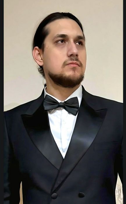 Пианист музыкант,премиум класс !! Элитная музыка