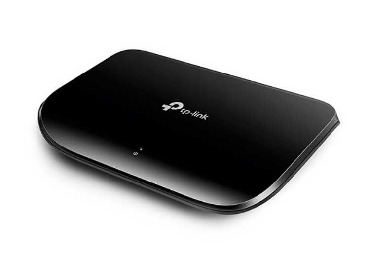 5-портов гигабитов суич (switch) TP-link