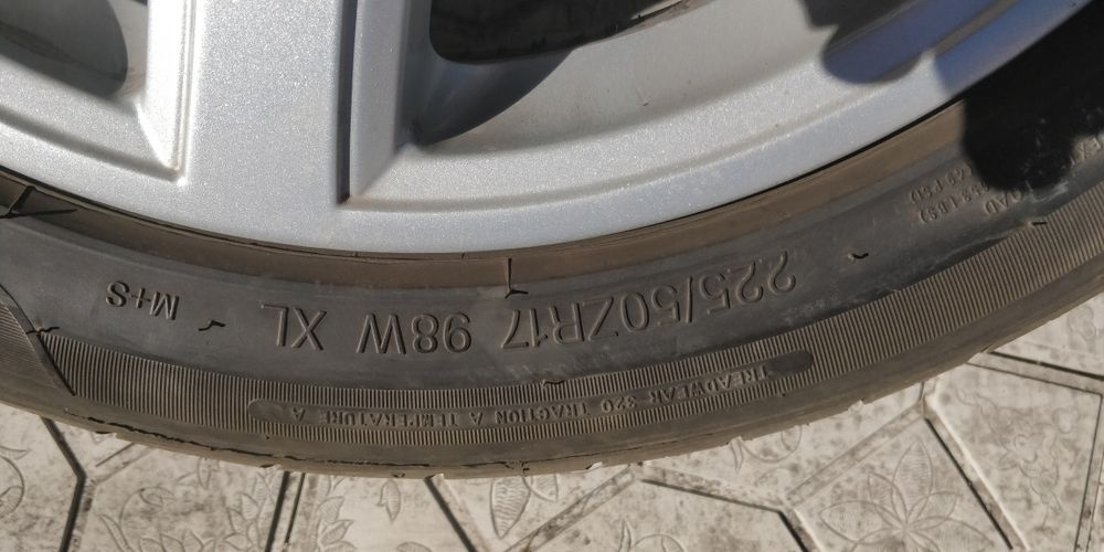 Диски с шинами  Mercedes R17