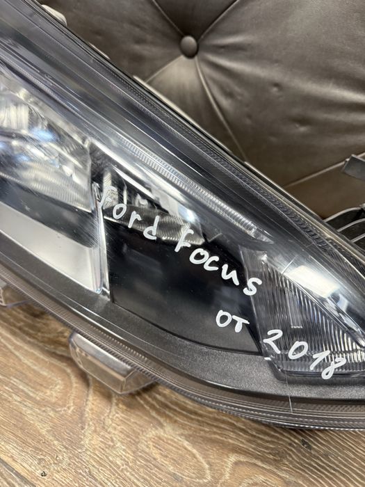 Ford focus 2018 led фар фарове десен