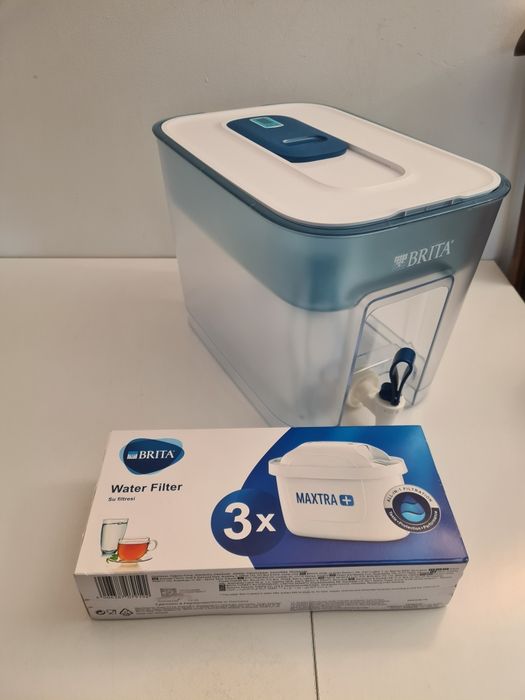 Филтрираща кана Brita Flow 8,2 л + 3 бр. филтри