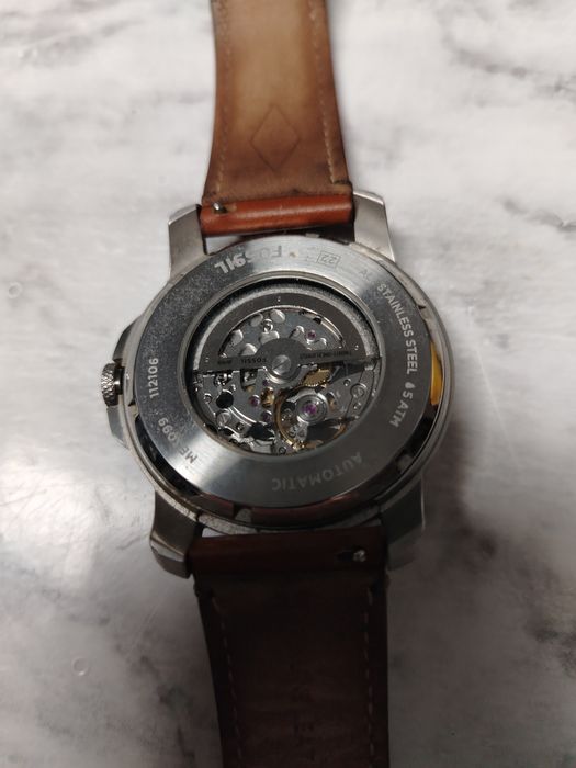 Ceas Fossil puțin folosit